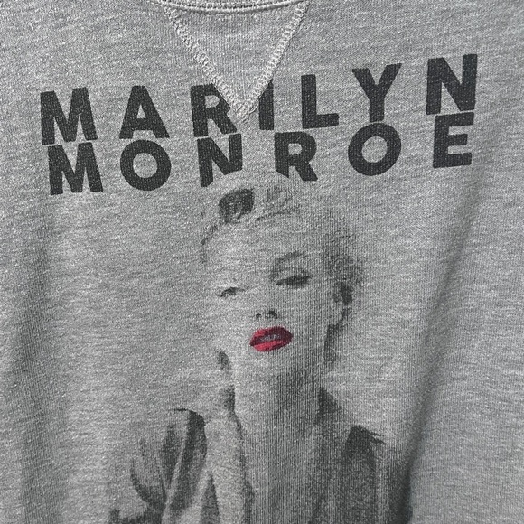 Gray Marilyn Monroe Graphic Sweatshirt 314 - Picture 2 of 7
